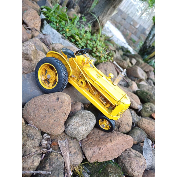 trator miniatura vintage - Imagem: 3