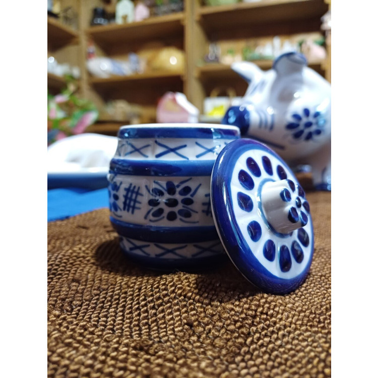 Pote com tampa azul e branco - Imagem: 3
