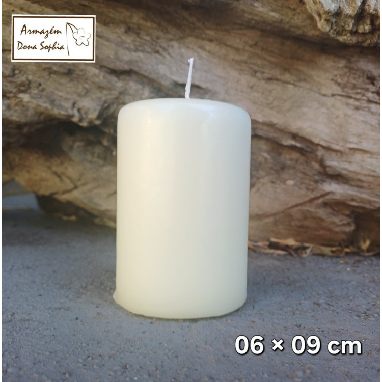 Vela pilar creme 06 x 09 cm - Imagem: 2