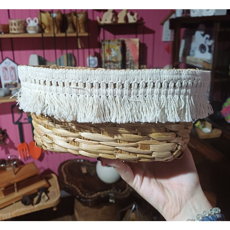 Cesta fibra natural com franjas - Imagem: 2