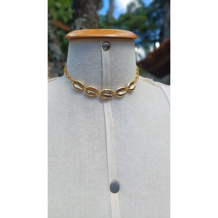 Colar gargantilha Búzios dourado - Imagem: 2